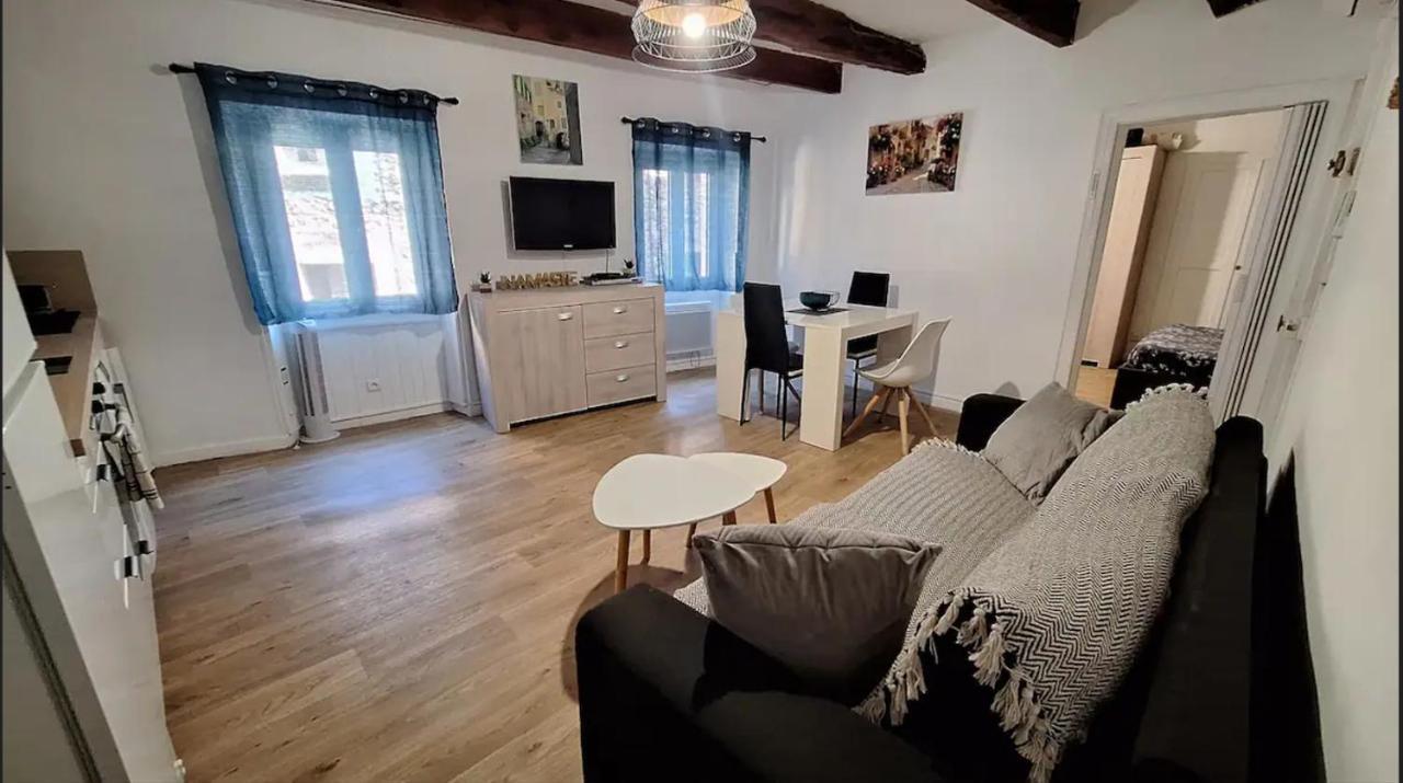 Charmant Appartement De Village Renove Gorbio Dış mekan fotoğraf