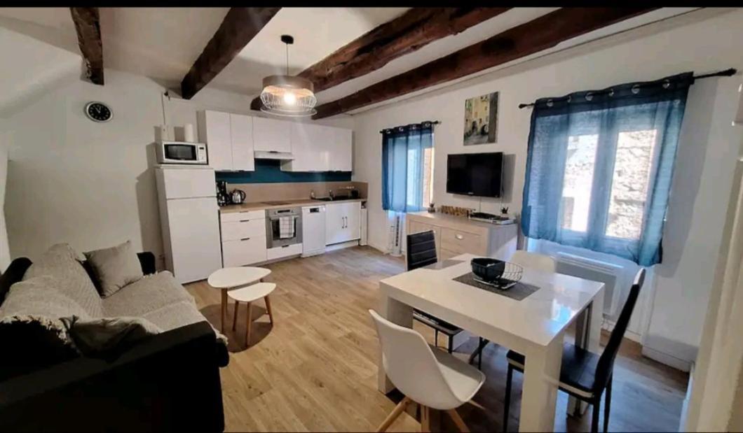 Charmant Appartement De Village Renove Gorbio Dış mekan fotoğraf